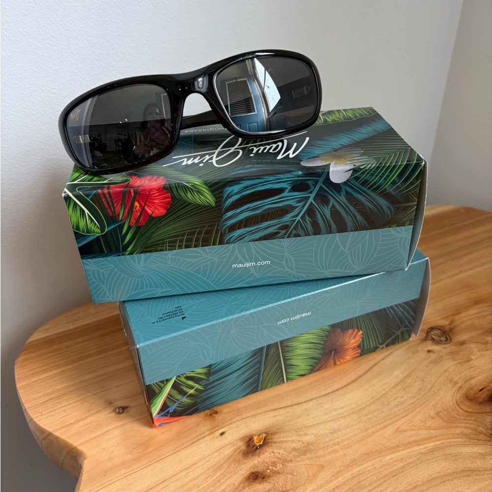 Maui Jim Glossy Black Sunglasses
